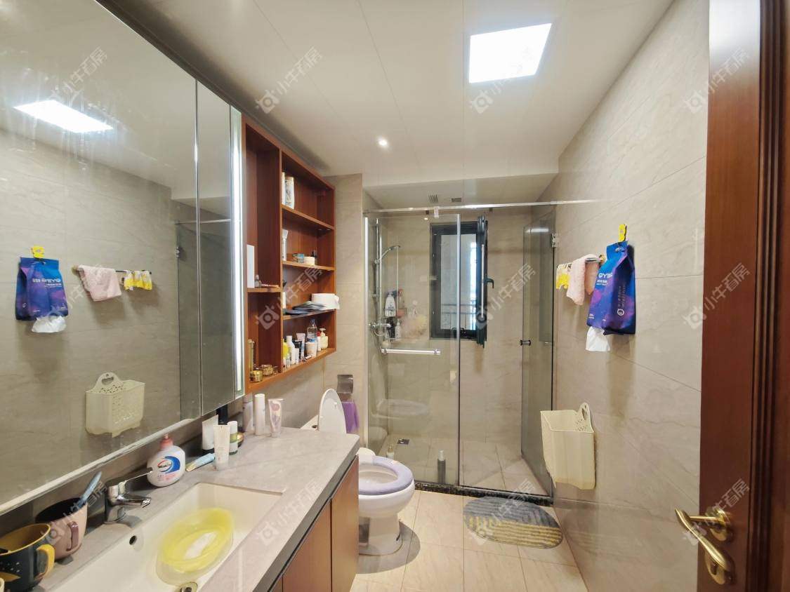 镇江恒大名都二三期在售二手房源室内图_小牛看房