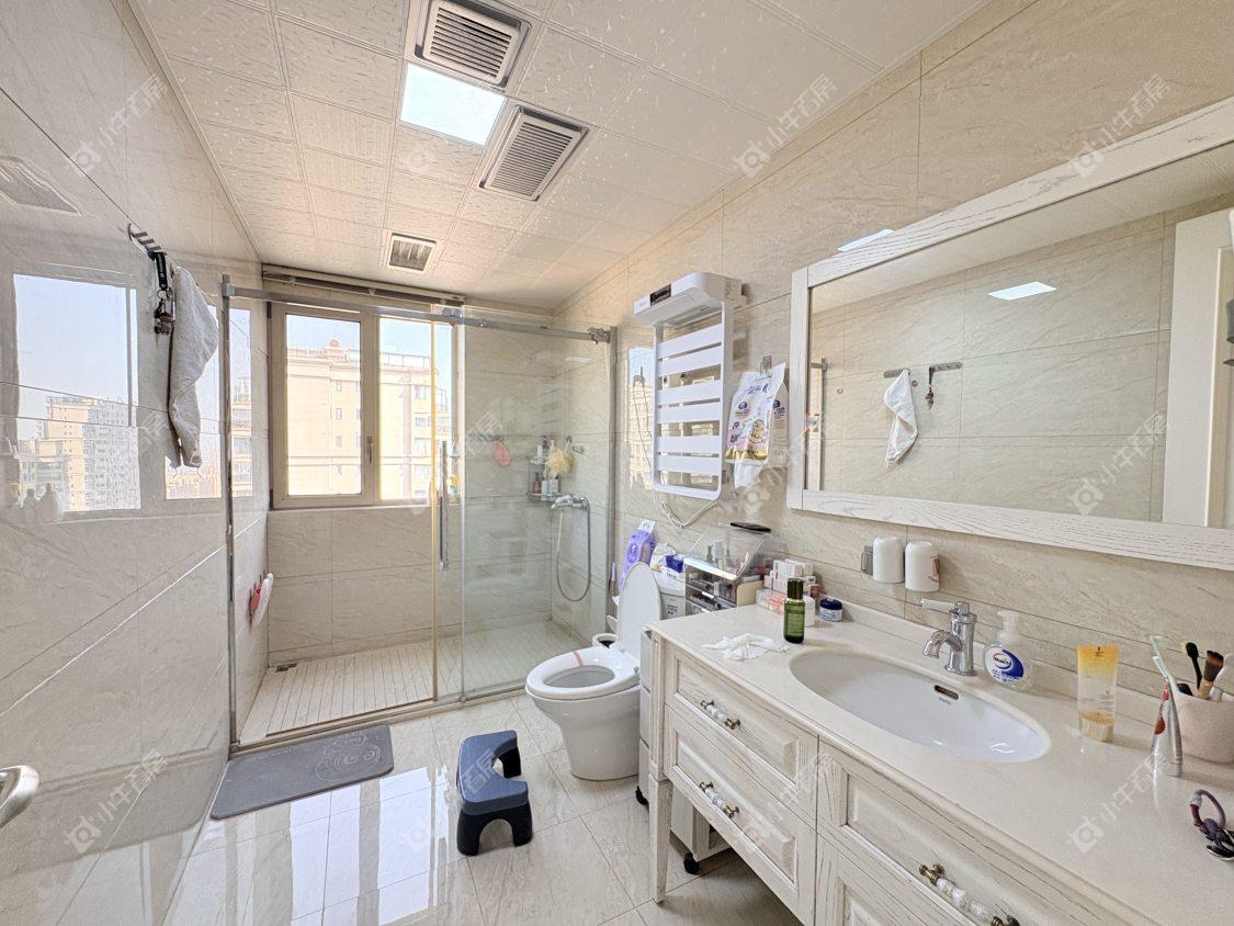 镇江碧桂园在售二手房源室内图_小牛看房