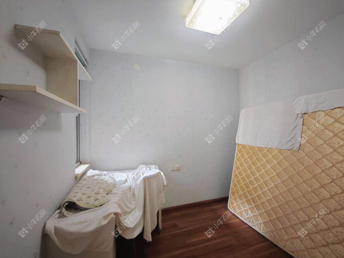 镇江城市绿洲在售二手房源室内图_小牛看房