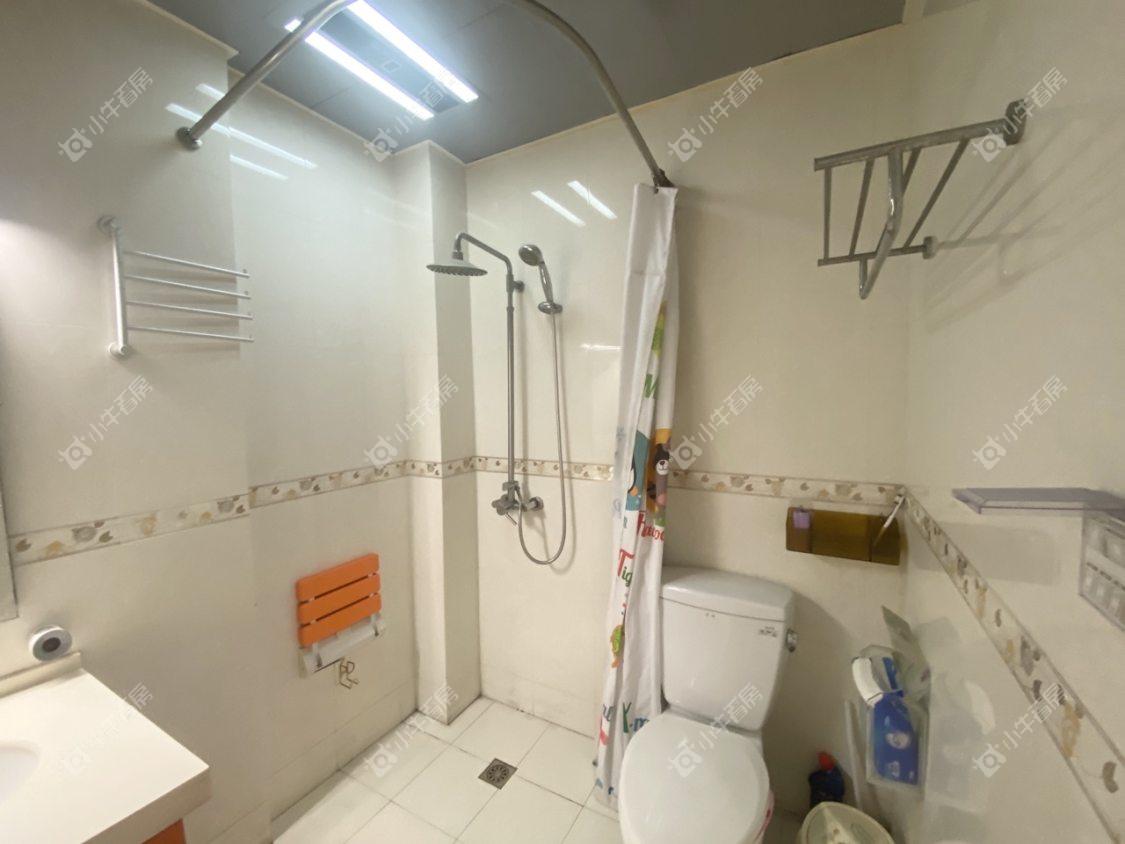 镇江欧洲城在售二手房源室内图_小牛看房