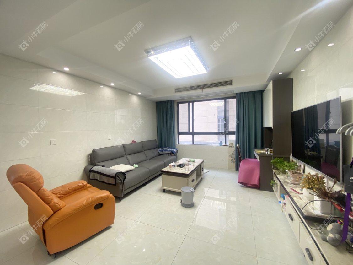 镇江紫竹园在售二手房源室内图_小牛看房