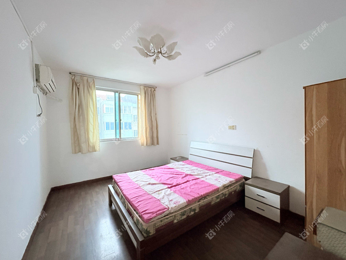 镇江龙凤新村在售二手房源室内图_小牛看房