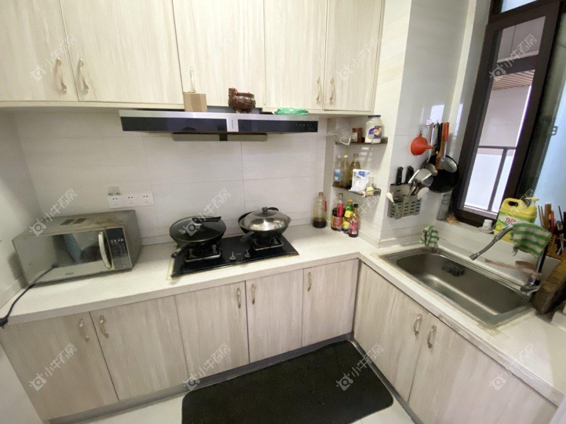 镇江滨河凤凰城在售二手房源室内图_小牛看房