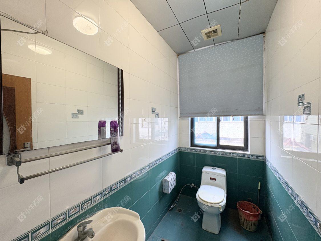 镇江练湖东湖新村在售二手房源室内图_小牛看房