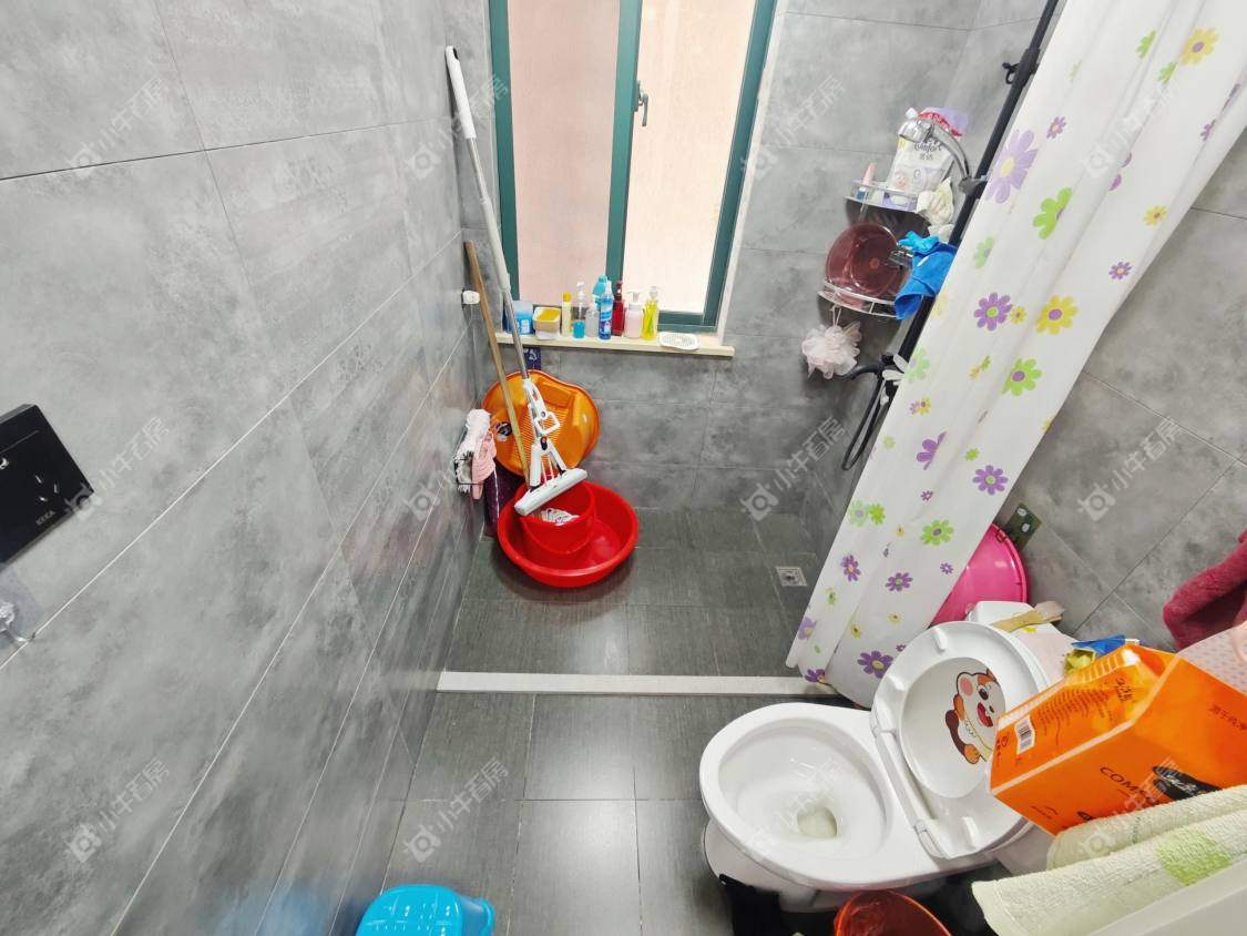 镇江东方盛世在售二手房源室内图_小牛看房