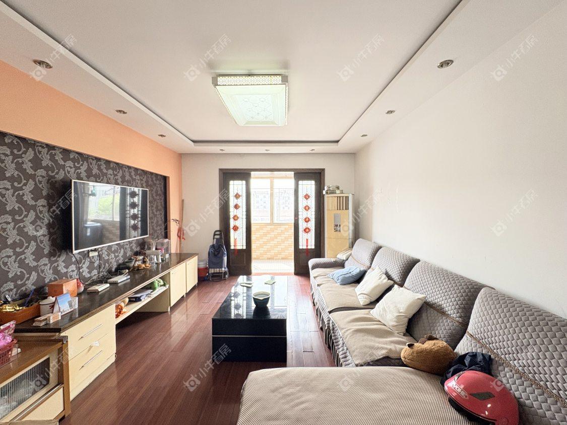 镇江大桥南苑在售二手房源室内图_小牛看房