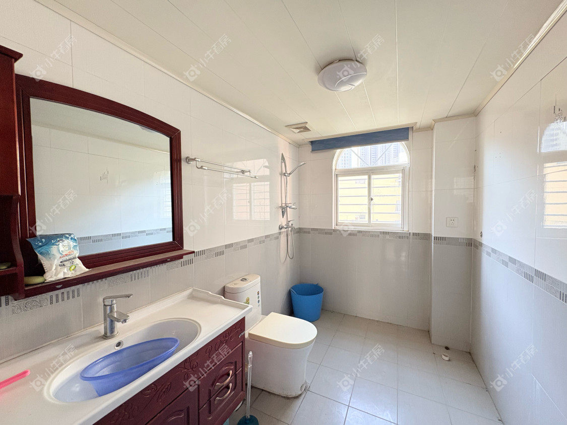 镇江凤翔花园在售二手房源室内图_小牛看房