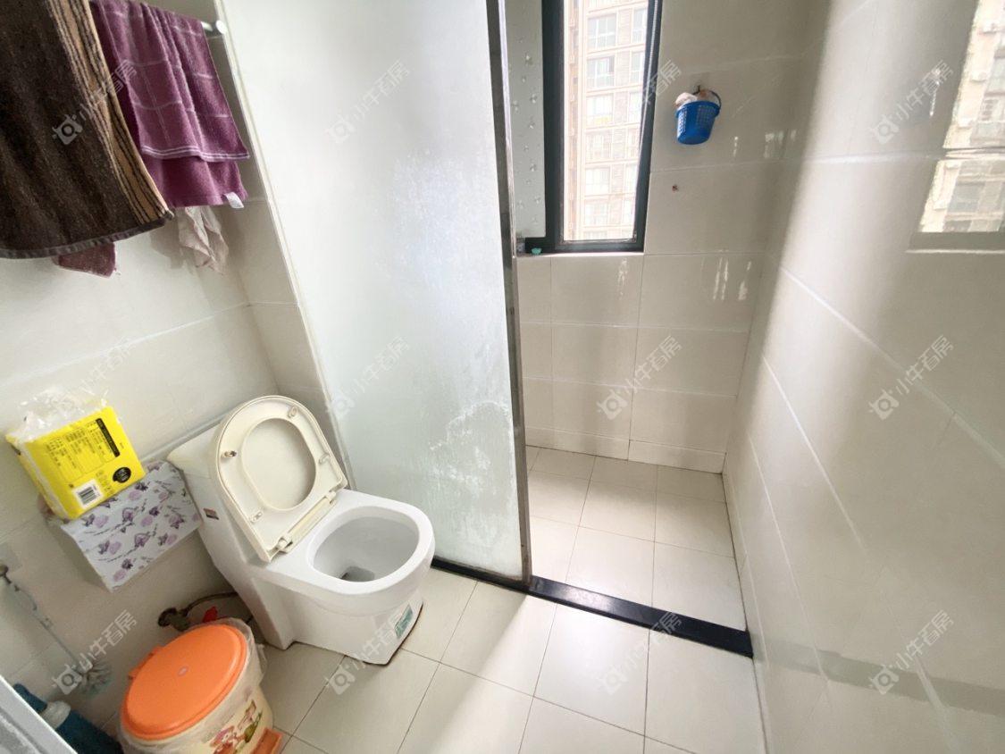 镇江欧洲城在售二手房源室内图_小牛看房