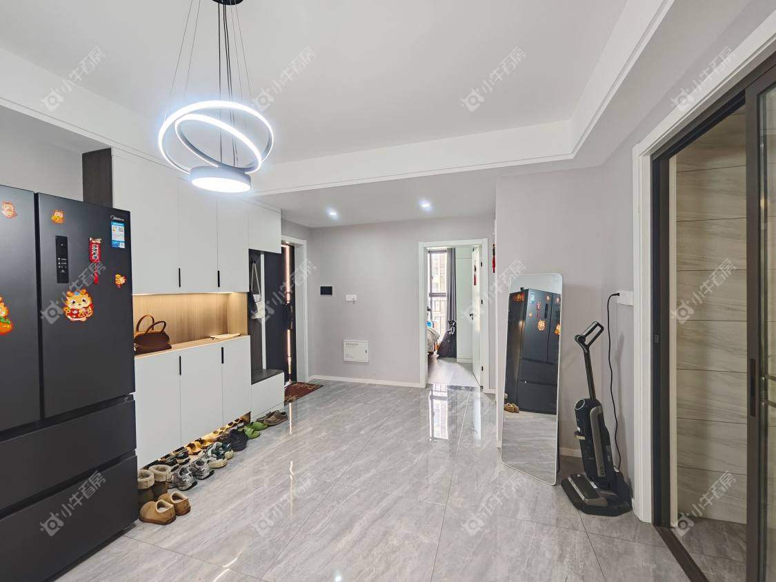 镇江华都幸福里在售二手房源室内图_小牛看房