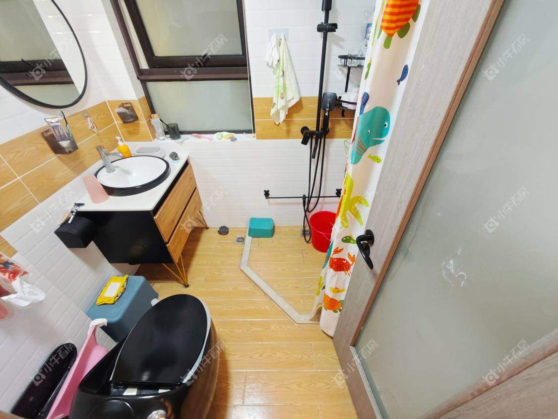 镇江信达香堤国际在售二手房源室内图_小牛看房