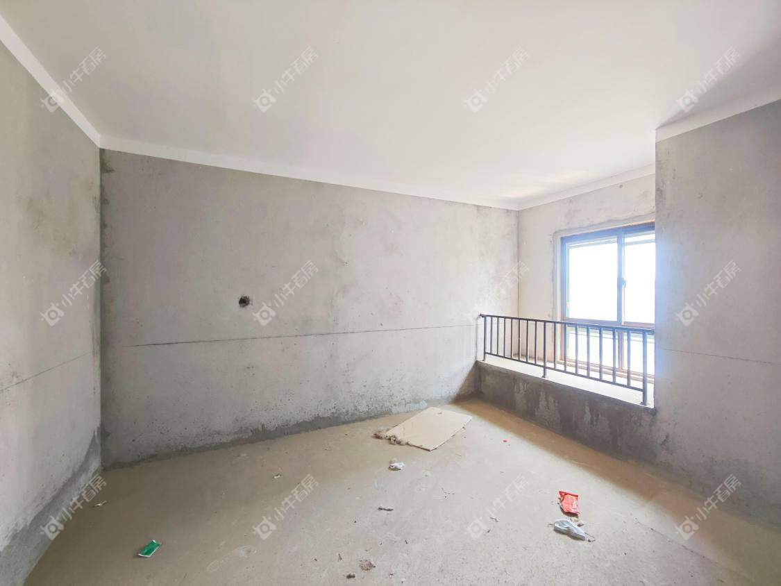 镇江华都幸福里在售二手房源室内图_小牛看房