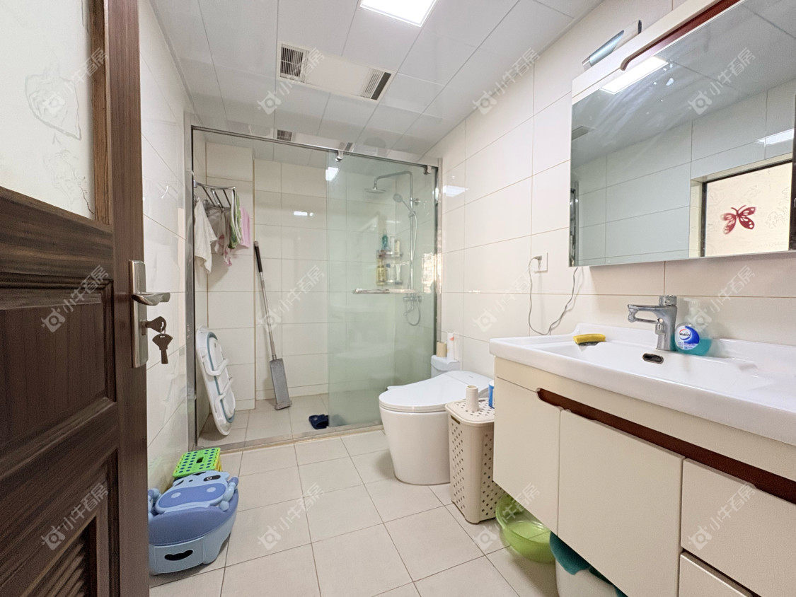 镇江凤翔花园在售二手房源室内图_小牛看房