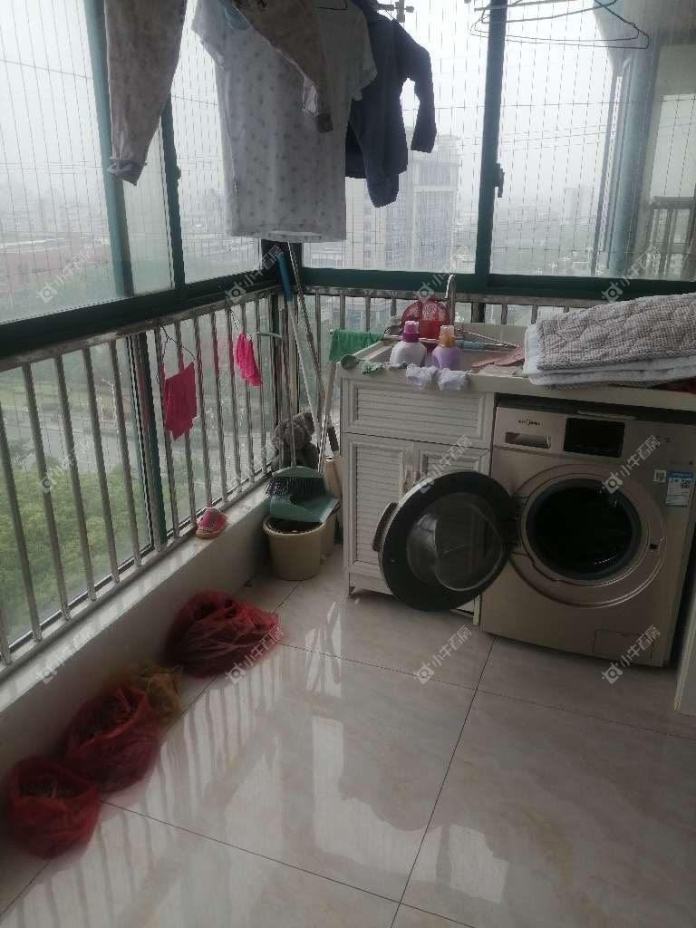 镇江东方盛世在售二手房源室内图_小牛看房