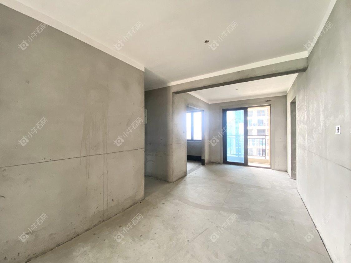 镇江碧桂园樾府在售二手房源室内图_小牛看房