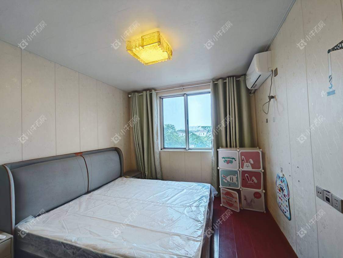 镇江凤凰新村在售二手房源室内图_小牛看房