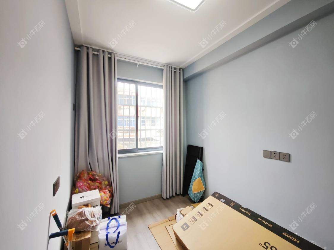 镇江曲园小区在售二手房源室内图_小牛看房