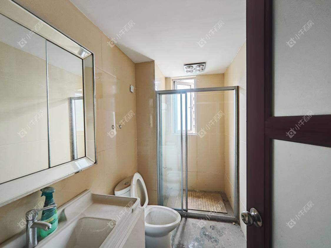 镇江碧桂园在售二手房源室内图_小牛看房