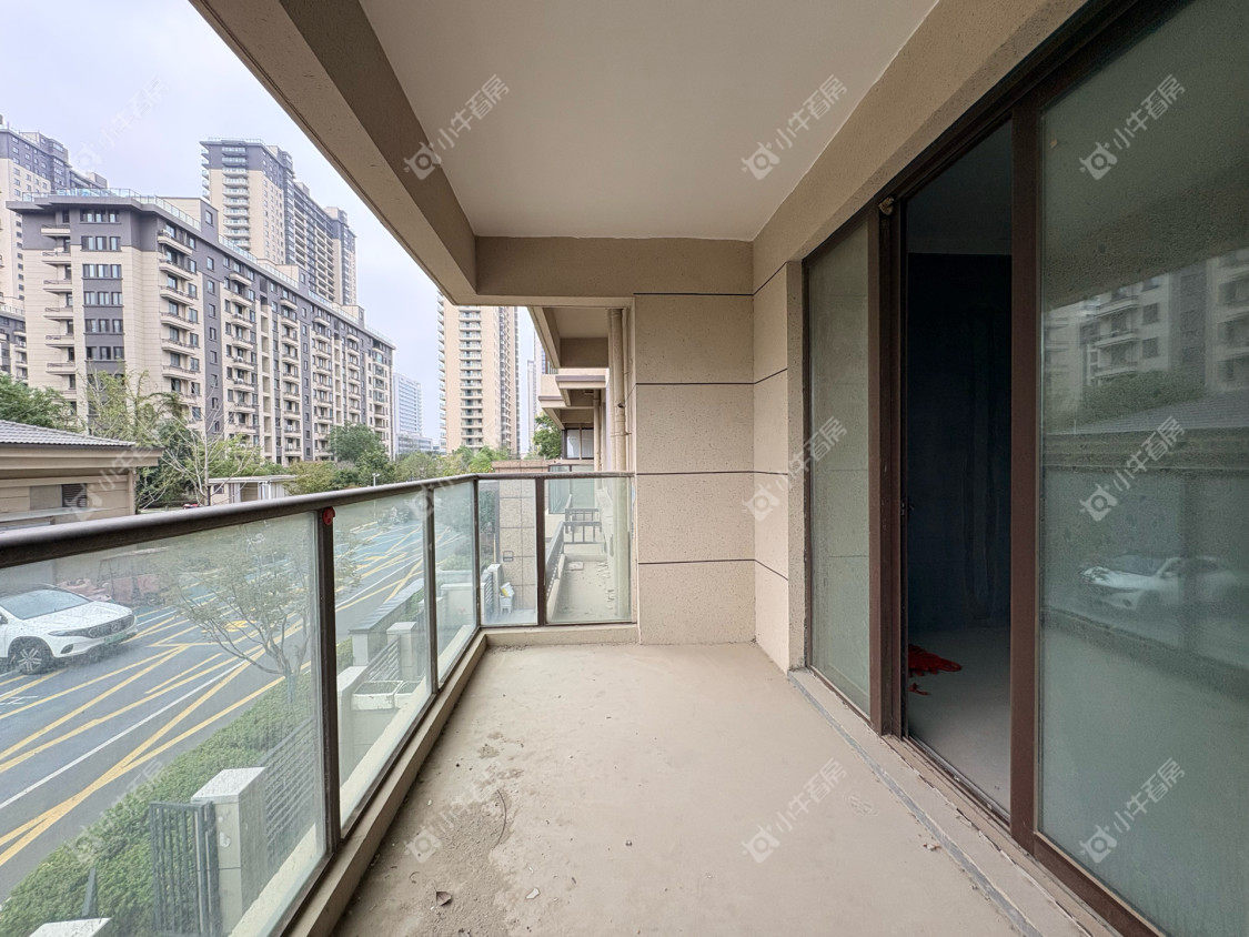 镇江珑蟠里在售二手房源室内图_小牛看房