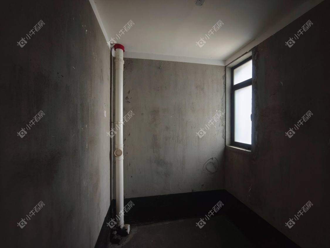 镇江凤凰郡在售二手房源室内图_小牛看房