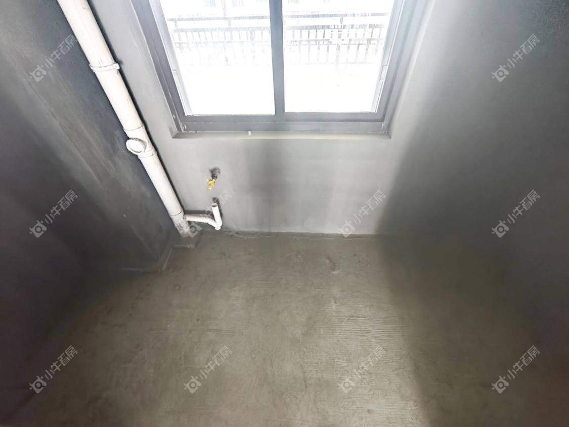 镇江荣城国际（中央公馆）在售二手房源室内图_小牛看房