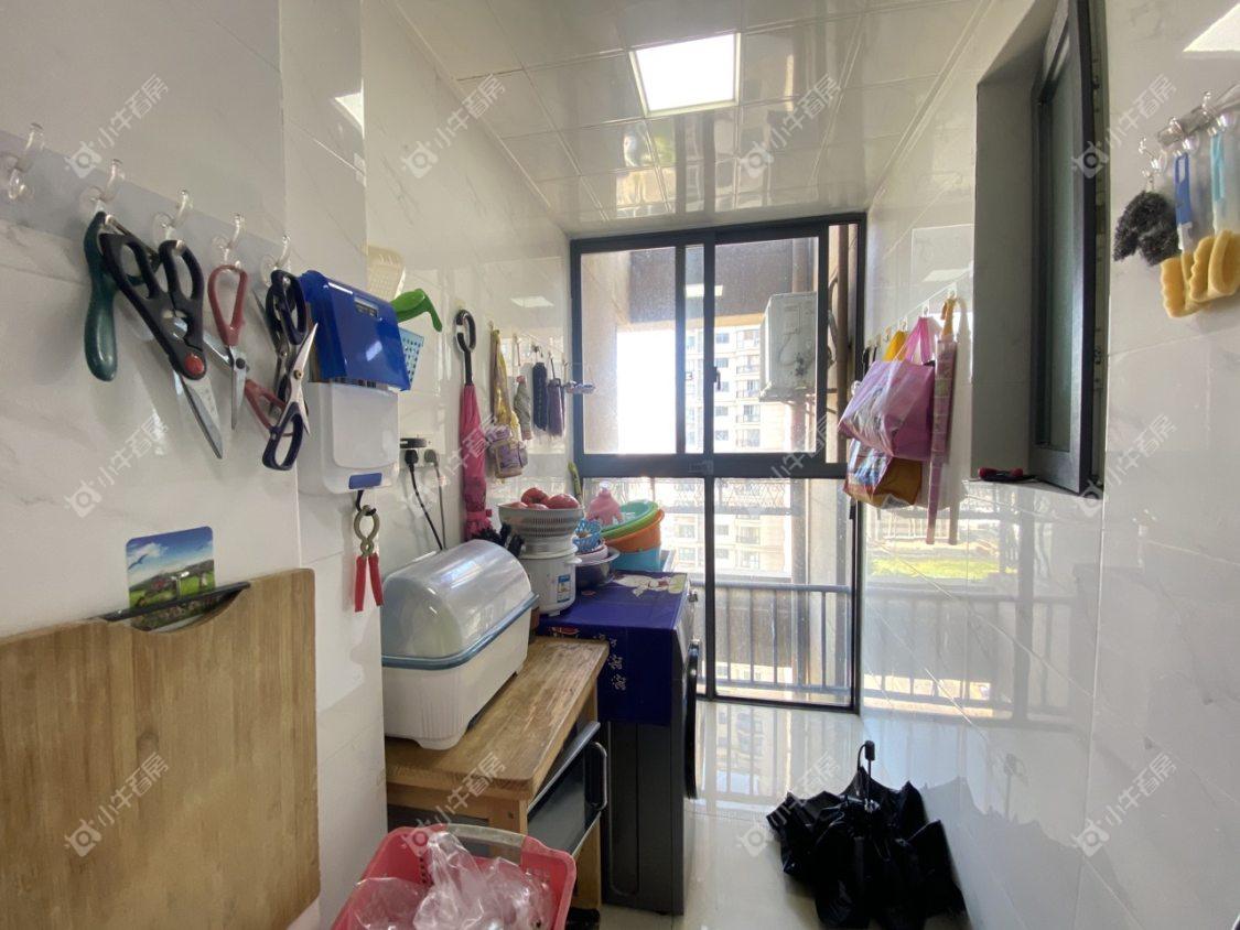 镇江碧桂园在售二手房源室内图_小牛看房