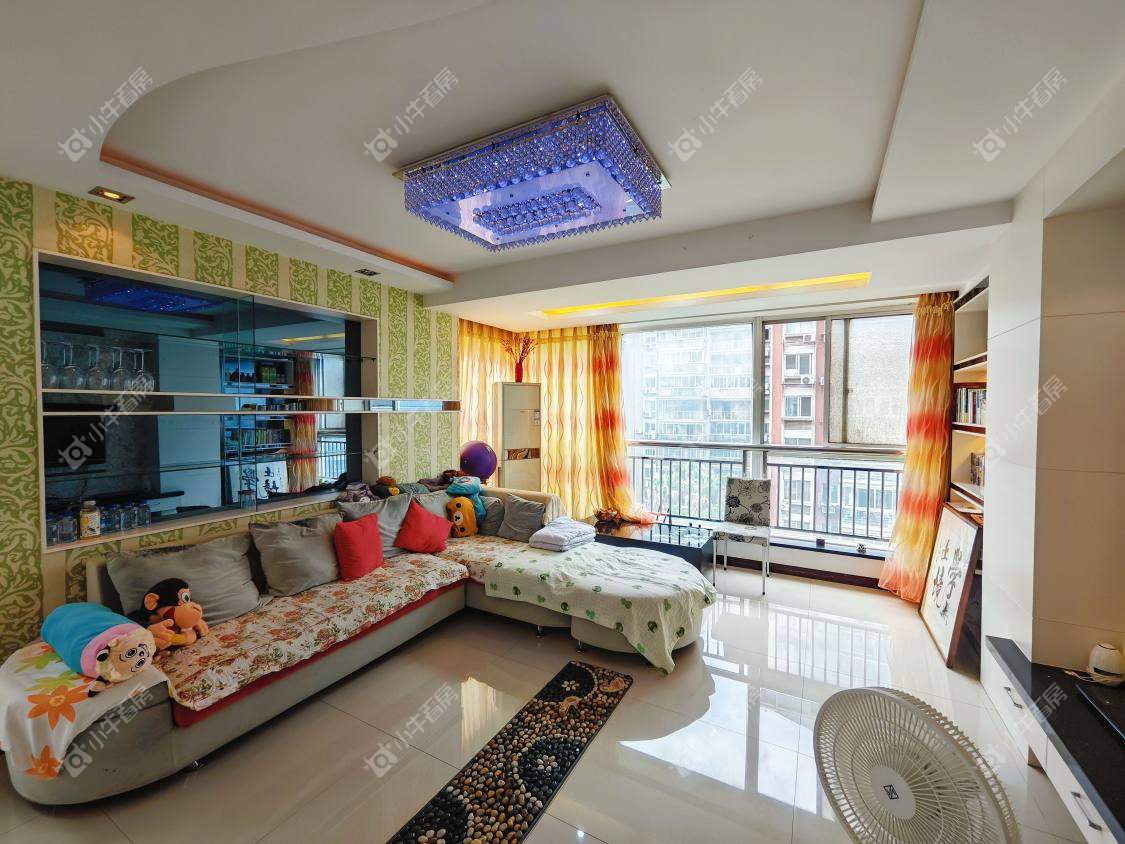 镇江凤翔花园在售二手房源室内图_小牛看房