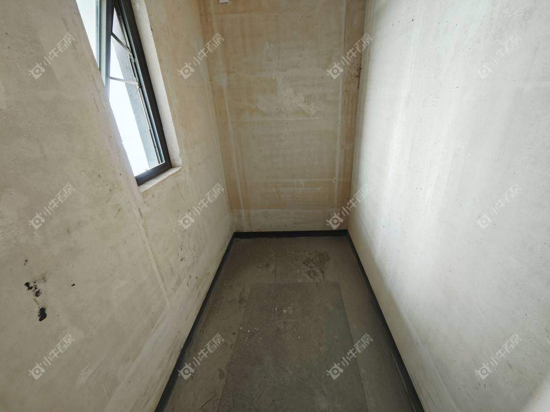 镇江金茂国际社区在售二手房源室内图_小牛看房