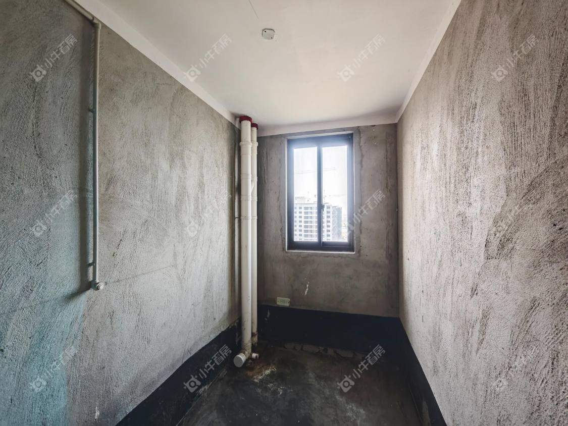 镇江滨河凤凰城在售二手房源室内图_小牛看房