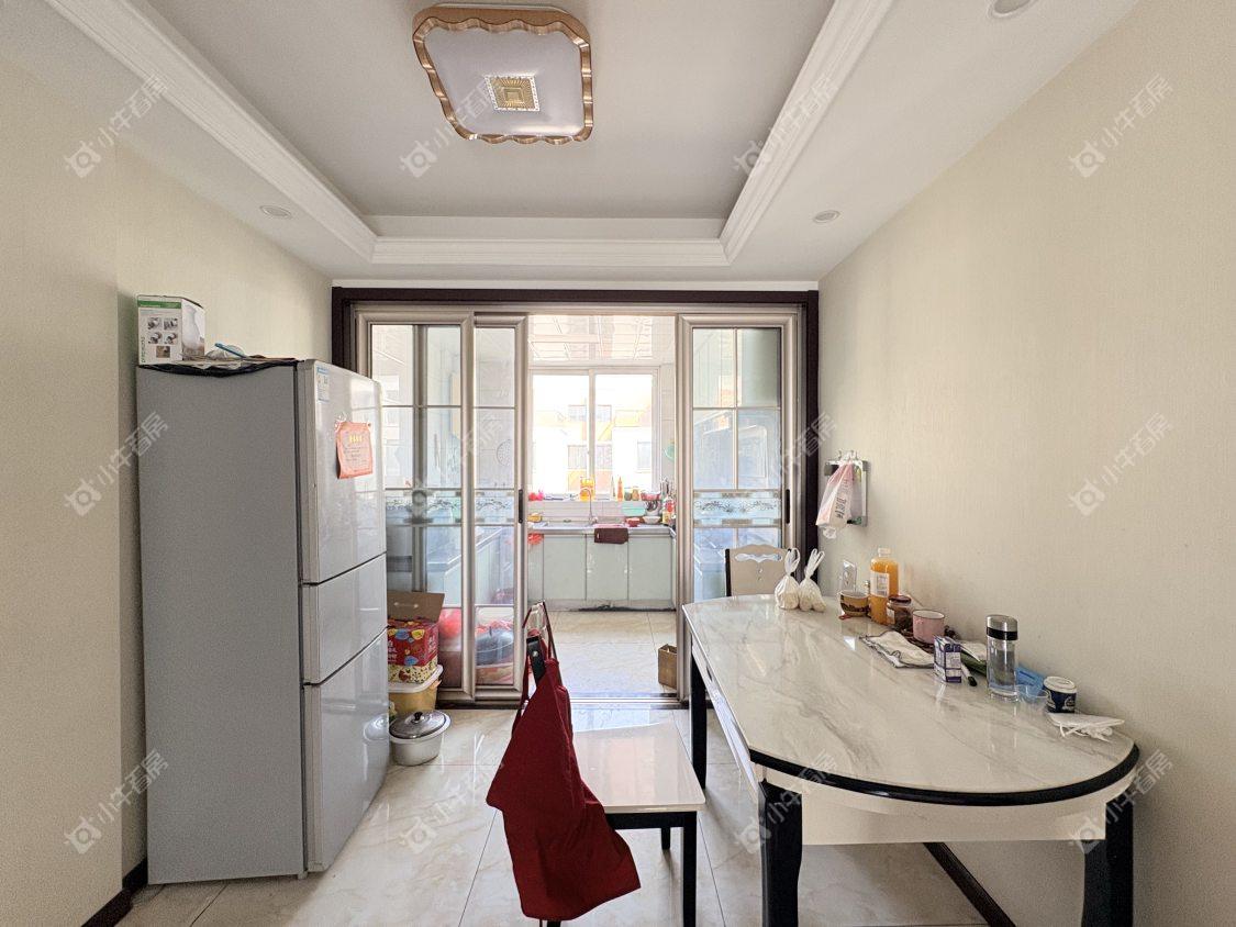 镇江东南新城在售二手房源室内图_小牛看房