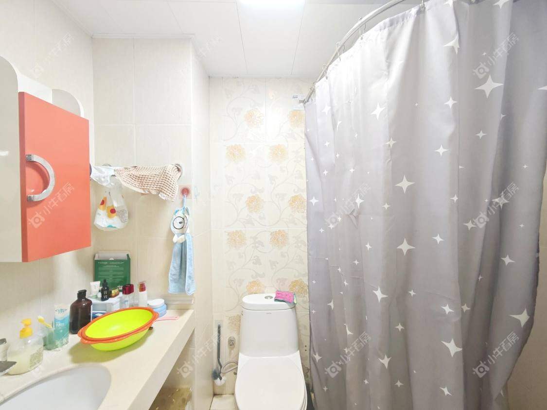 镇江凤翔花园在售二手房源室内图_小牛看房