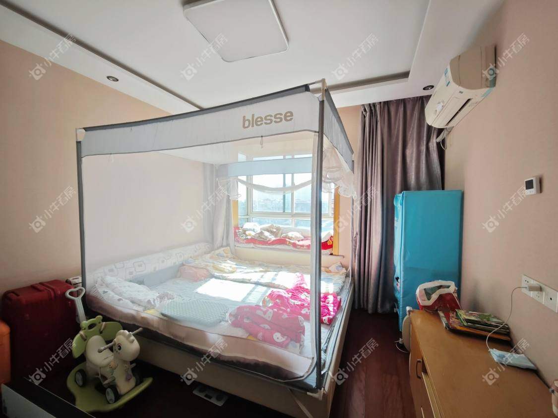 镇江名都新贵在售二手房源室内图_小牛看房