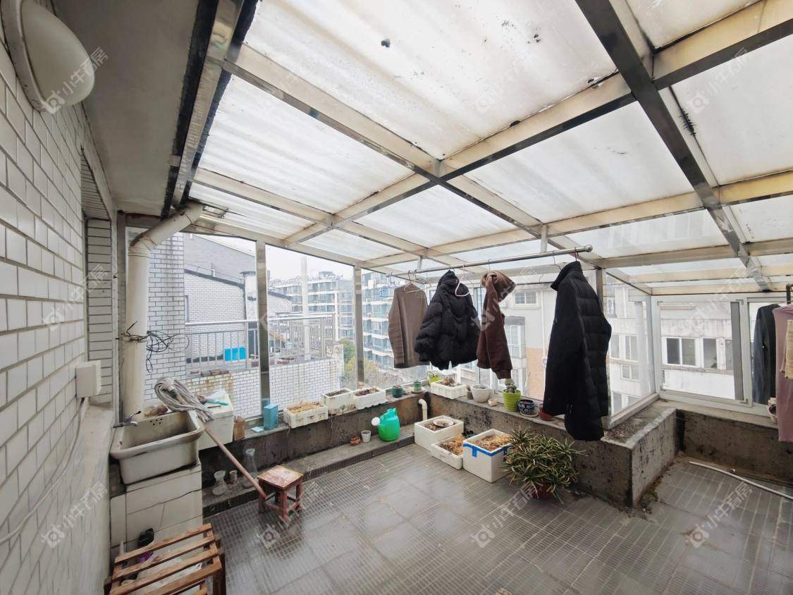 镇江乾泽园在售二手房源室内图_小牛看房