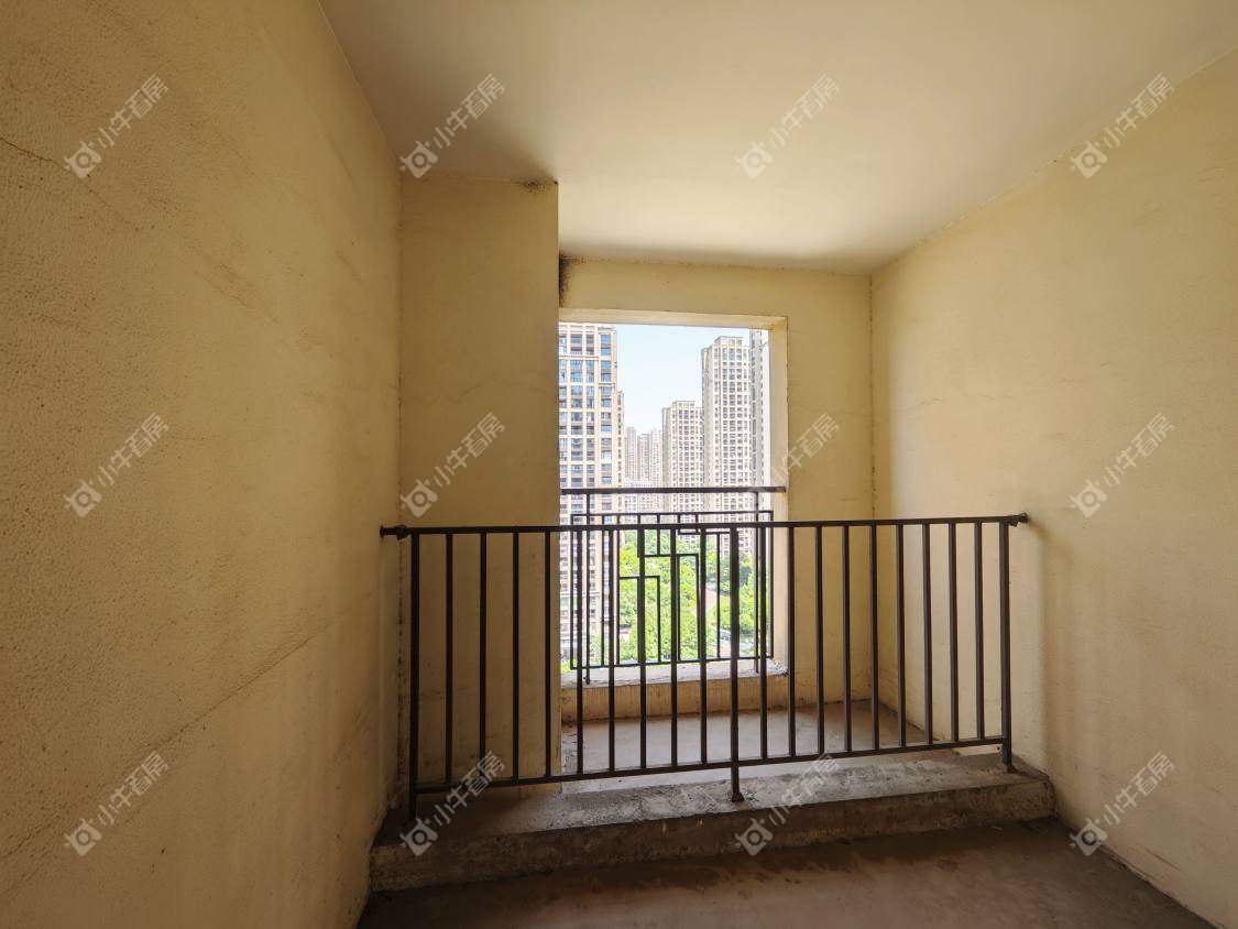 镇江华都幸福里在售二手房源室内图_小牛看房