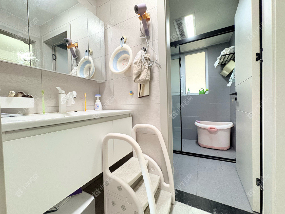 镇江大亚第一城在售二手房源室内图_小牛看房