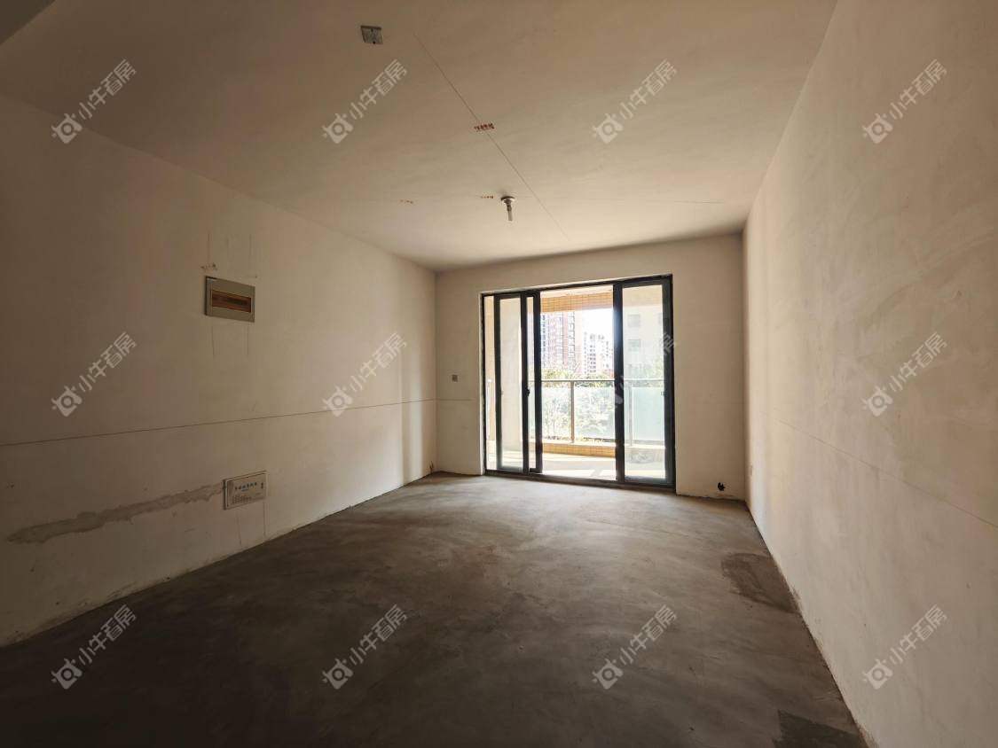 镇江领秀花都在售二手房源室内图_小牛看房