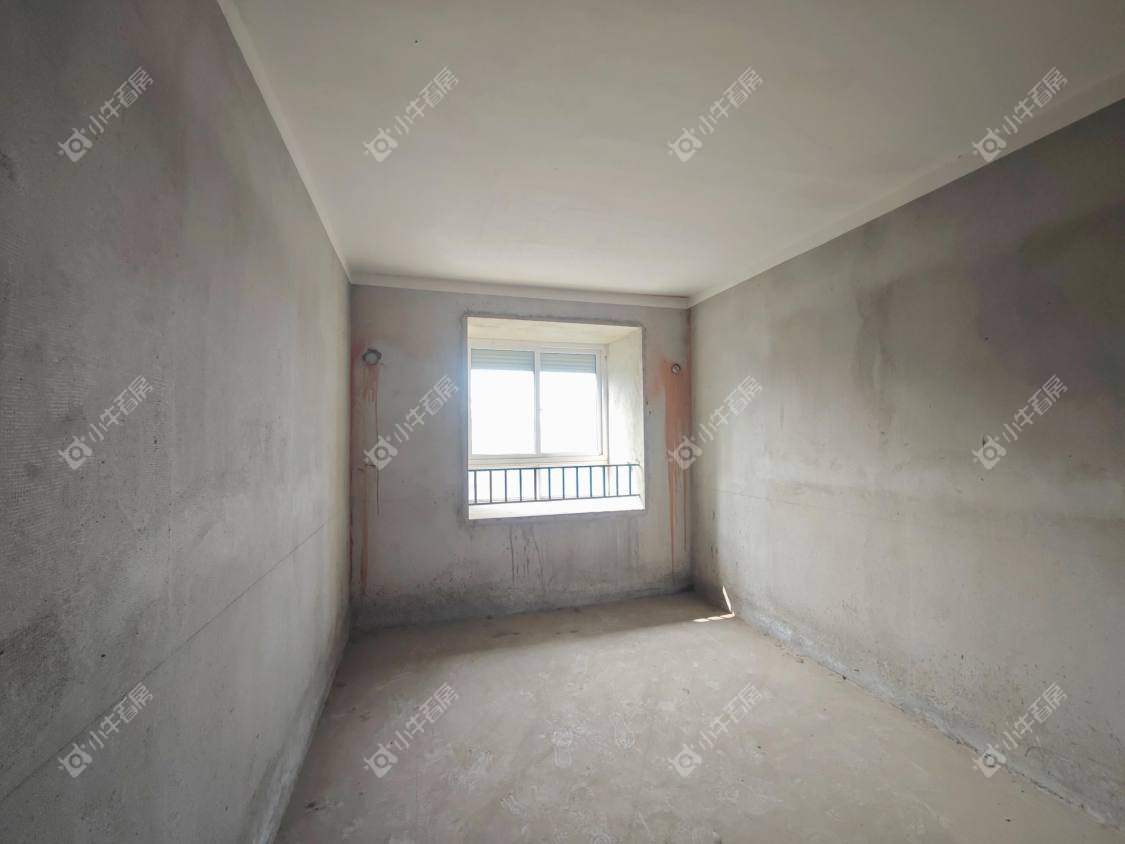 镇江南门花园在售二手房源室内图_小牛看房