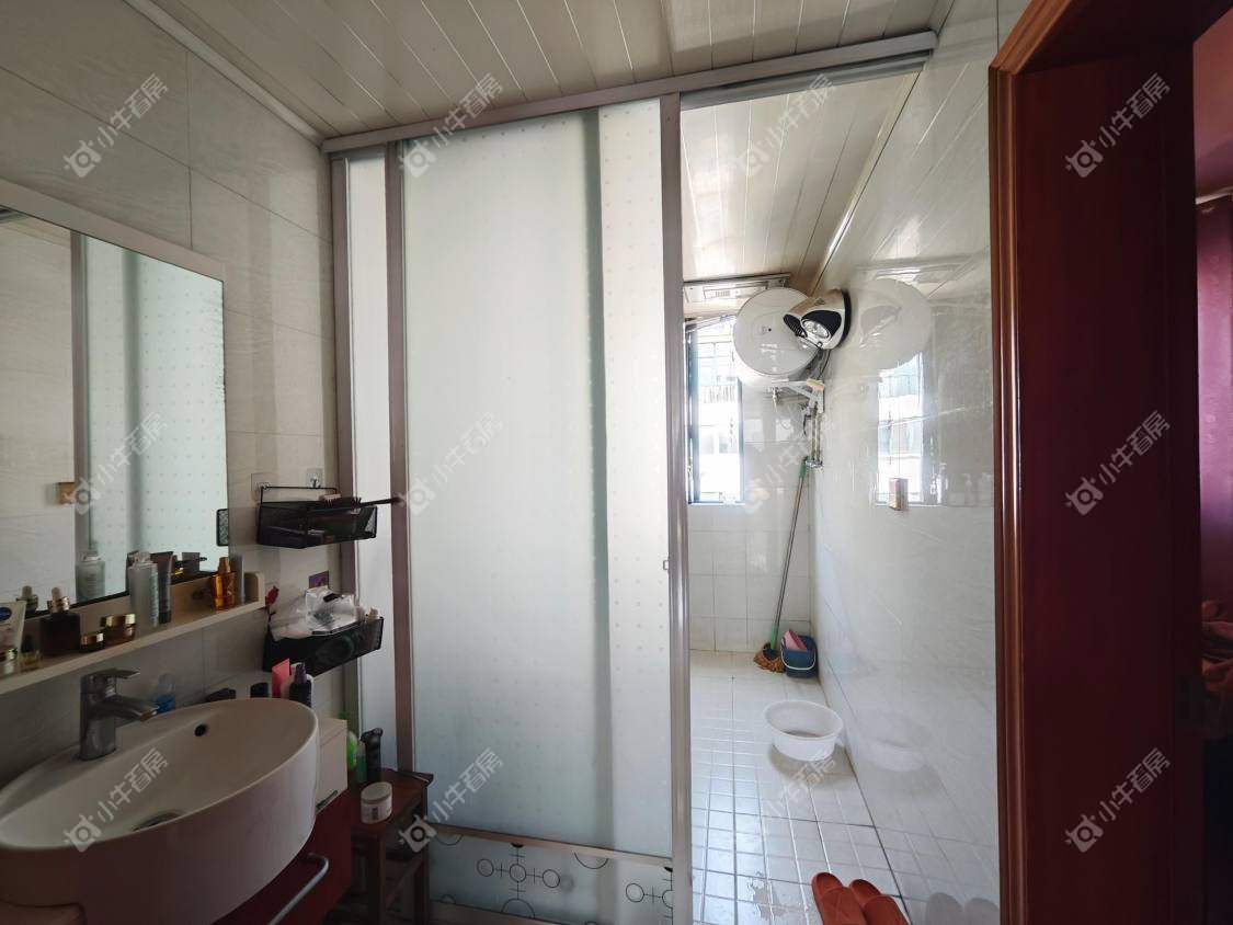 镇江锦江花园在售二手房源室内图_小牛看房