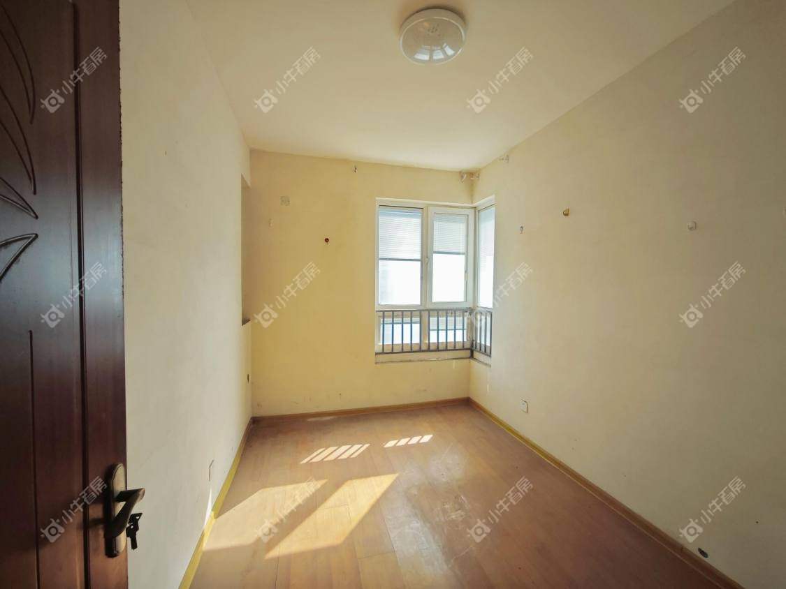 镇江练湖新城在售二手房源室内图_小牛看房