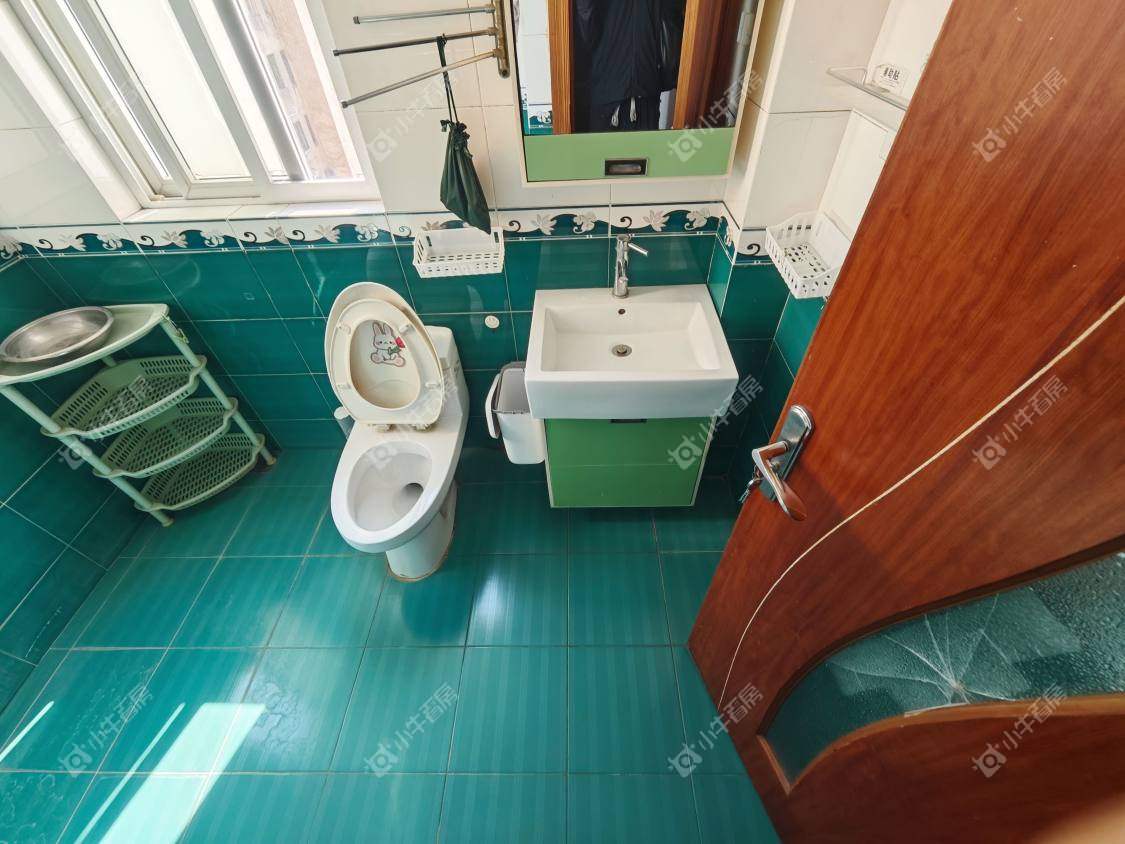 镇江龙滨园在售二手房源室内图_小牛看房