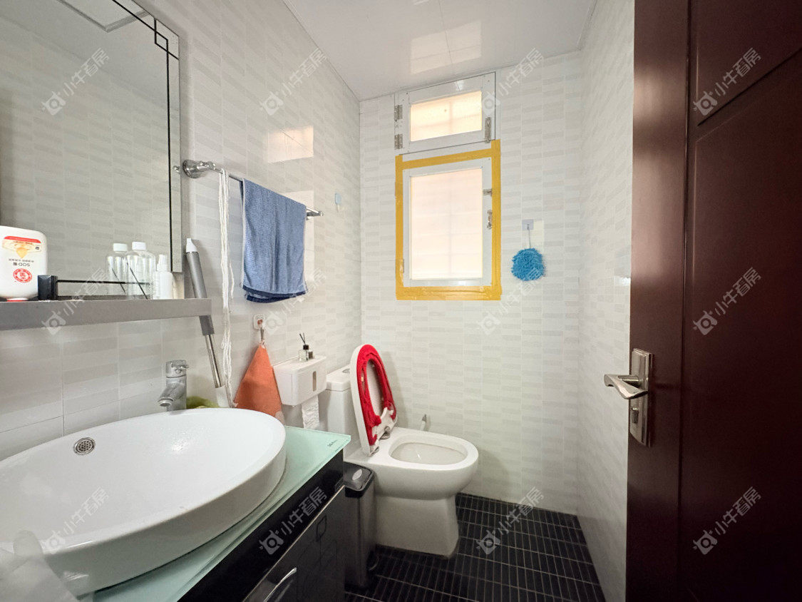 镇江商业街在售二手房源室内图_小牛看房