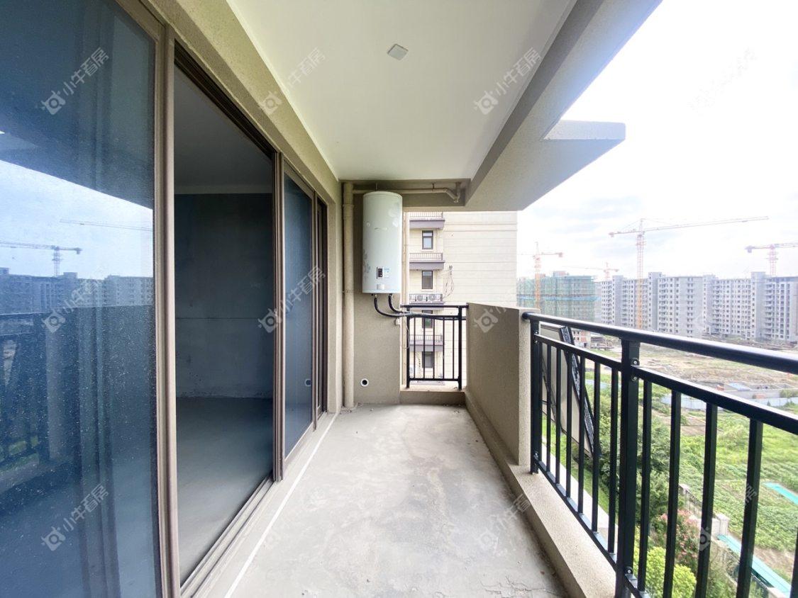 镇江碧桂园樾府在售二手房源室内图_小牛看房