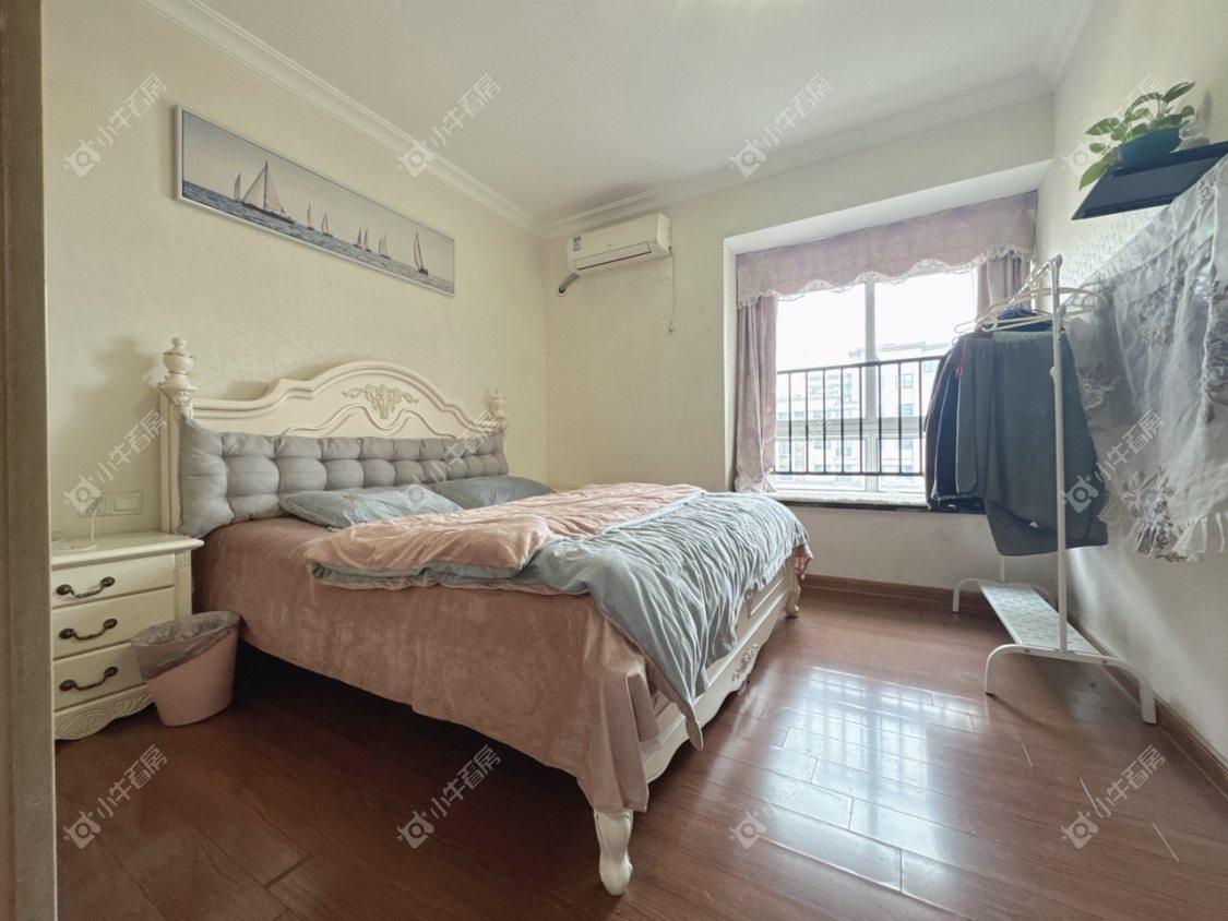 镇江碧桂园在售二手房源室内图_小牛看房