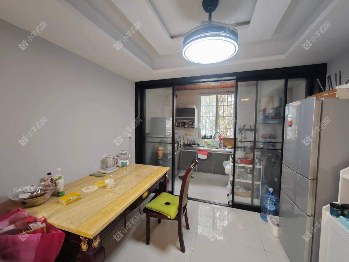 镇江新新家园在售二手房源室内图_小牛看房