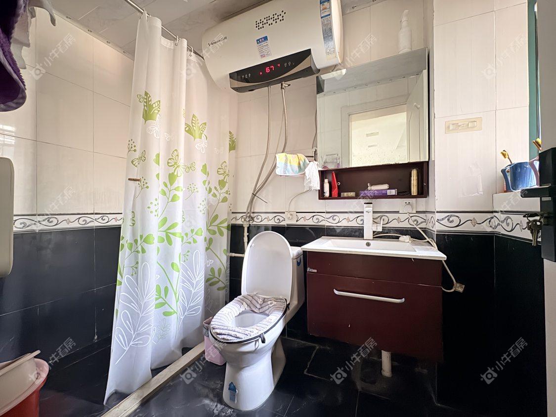 镇江怡心花园在售二手房源室内图_小牛看房