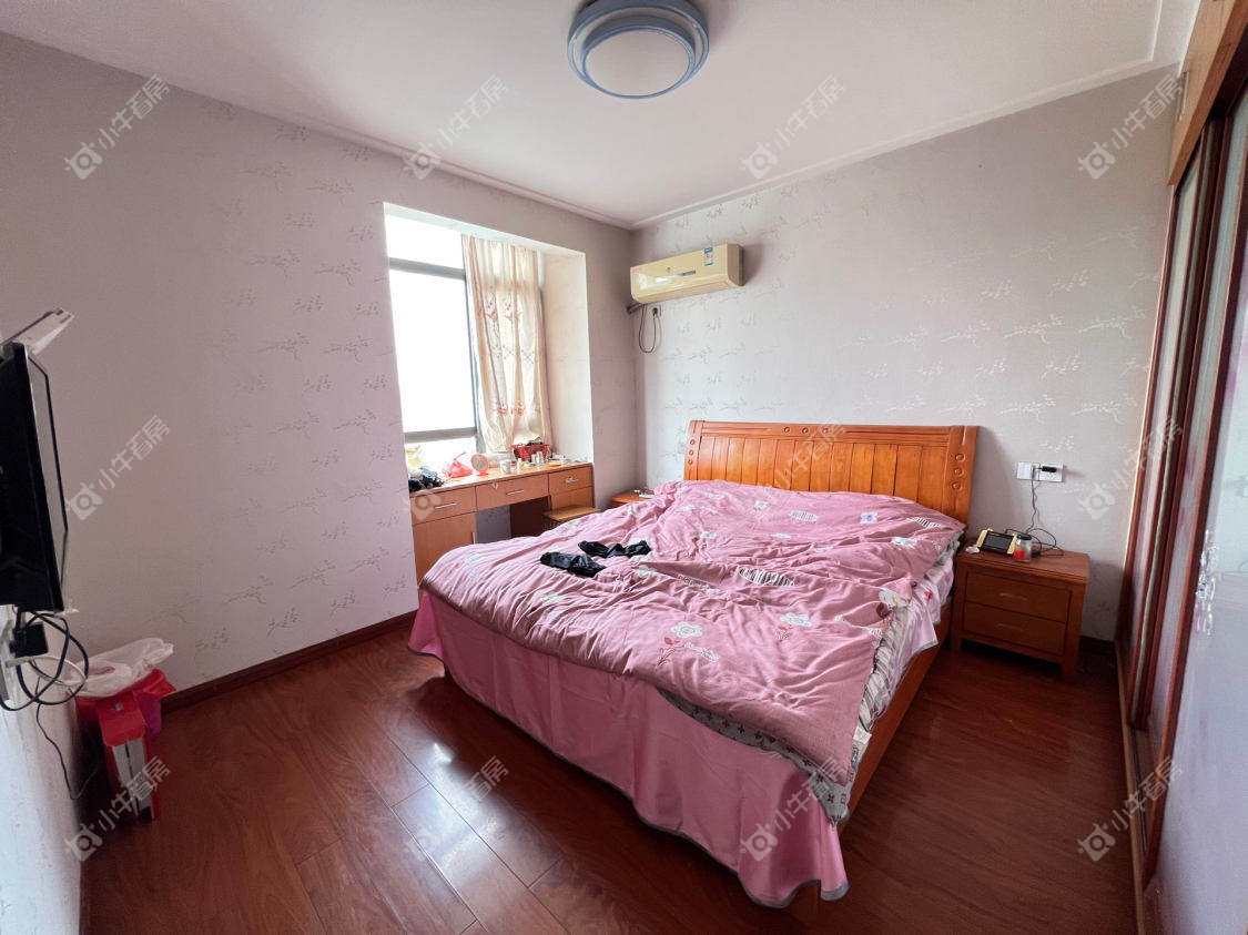 镇江天福花园在售二手房源室内图_小牛看房