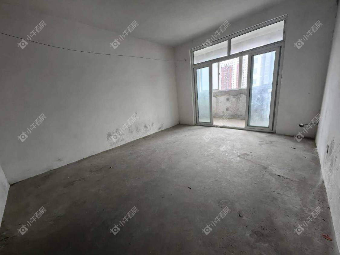 镇江嘉荟新城在售二手房源室内图_小牛看房