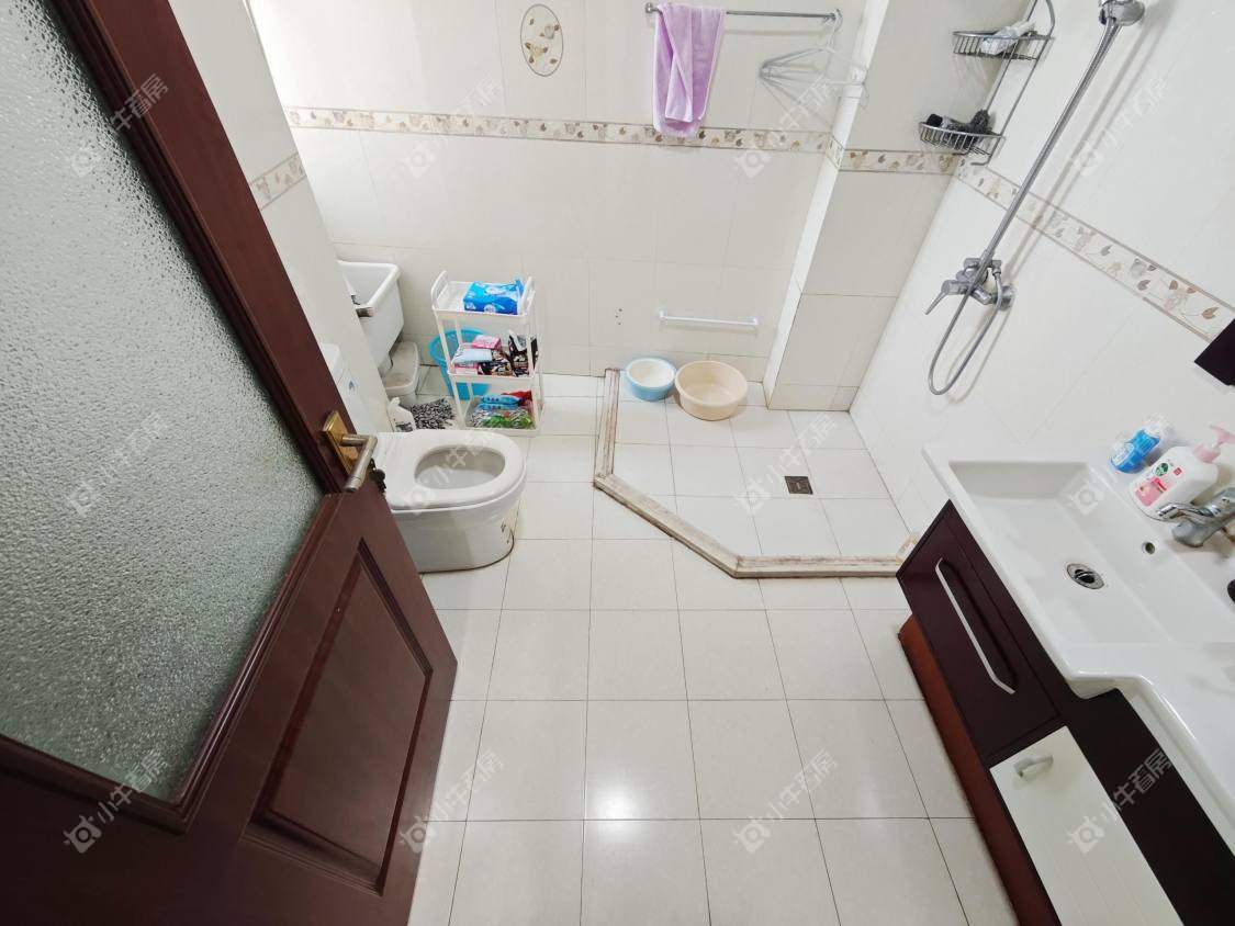 镇江金色家园在售二手房源室内图_小牛看房