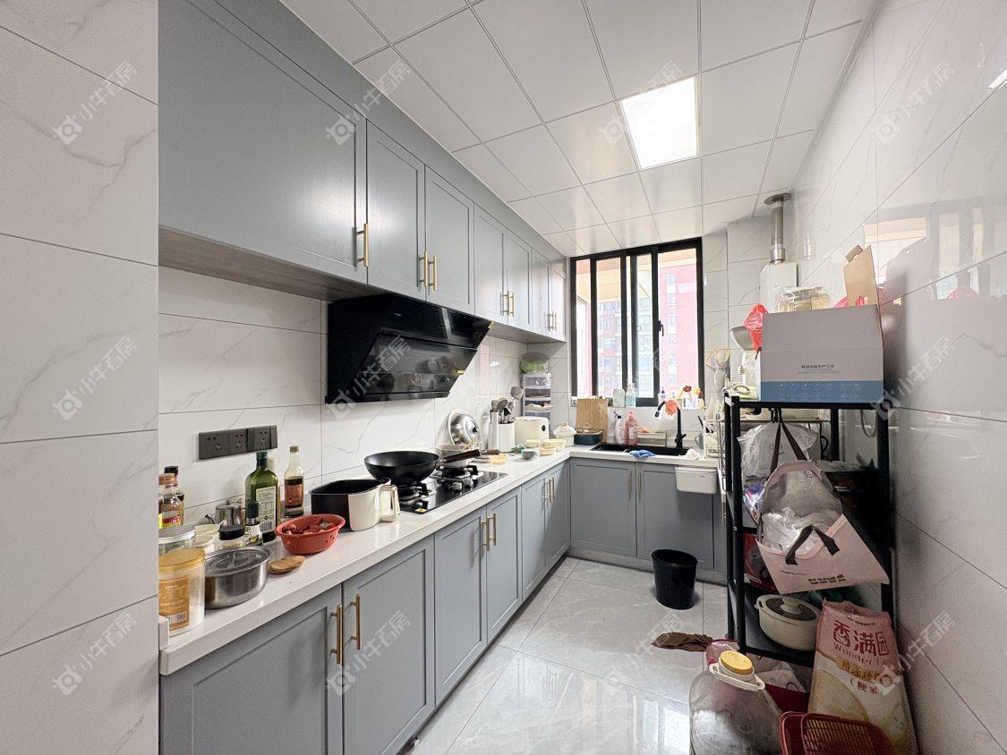 镇江天波城在售二手房源室内图_小牛看房