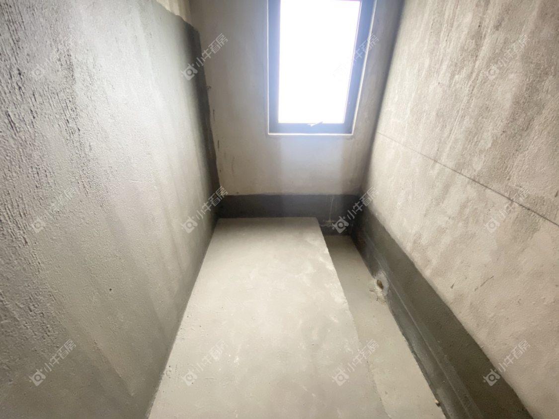 镇江汇金天地在售二手房源室内图_小牛看房