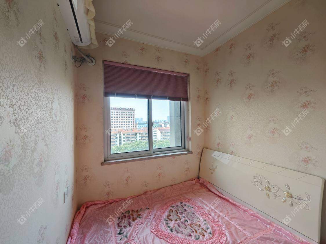 镇江碧桂园在售二手房源室内图_小牛看房